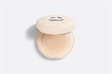 Dior Forever Cushion Powder: polvos sueltos frescos .